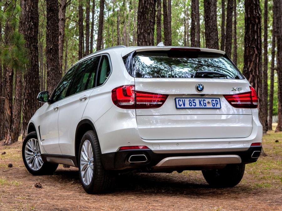  BMW X5 xDrive 5.0i 2014 года  (ZA) (фото 9 из 20)